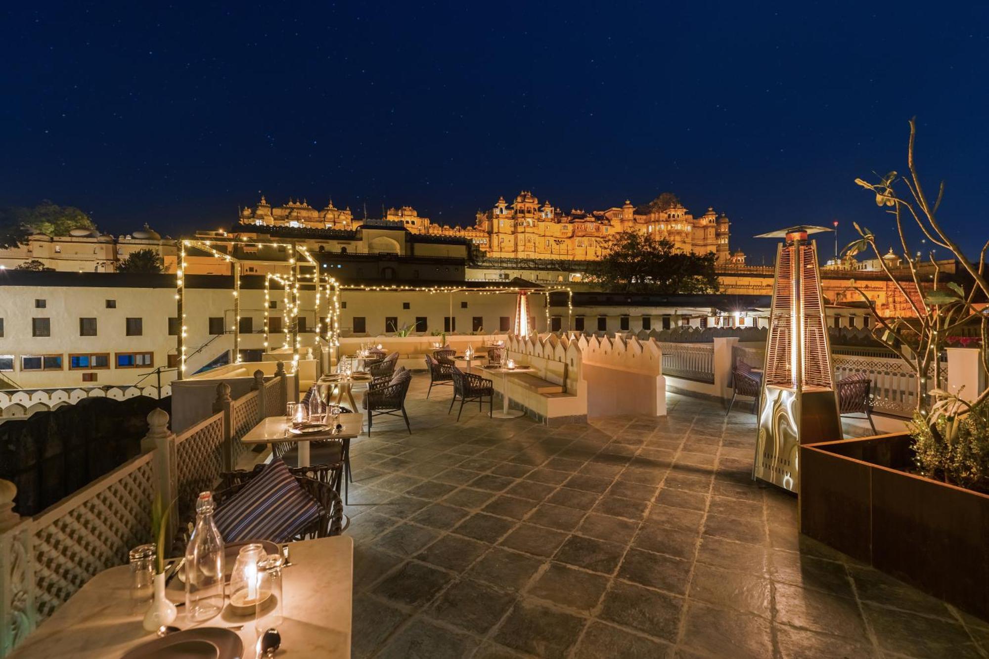 Manuscript - Jhilwara Haveli Hotel Udaipur Kültér fotó