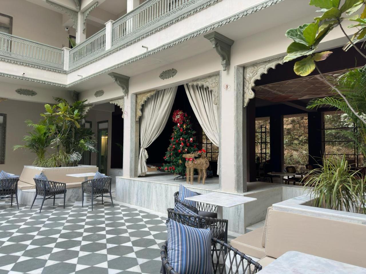 Manuscript - Jhilwara Haveli Hotel Udaipur Kültér fotó