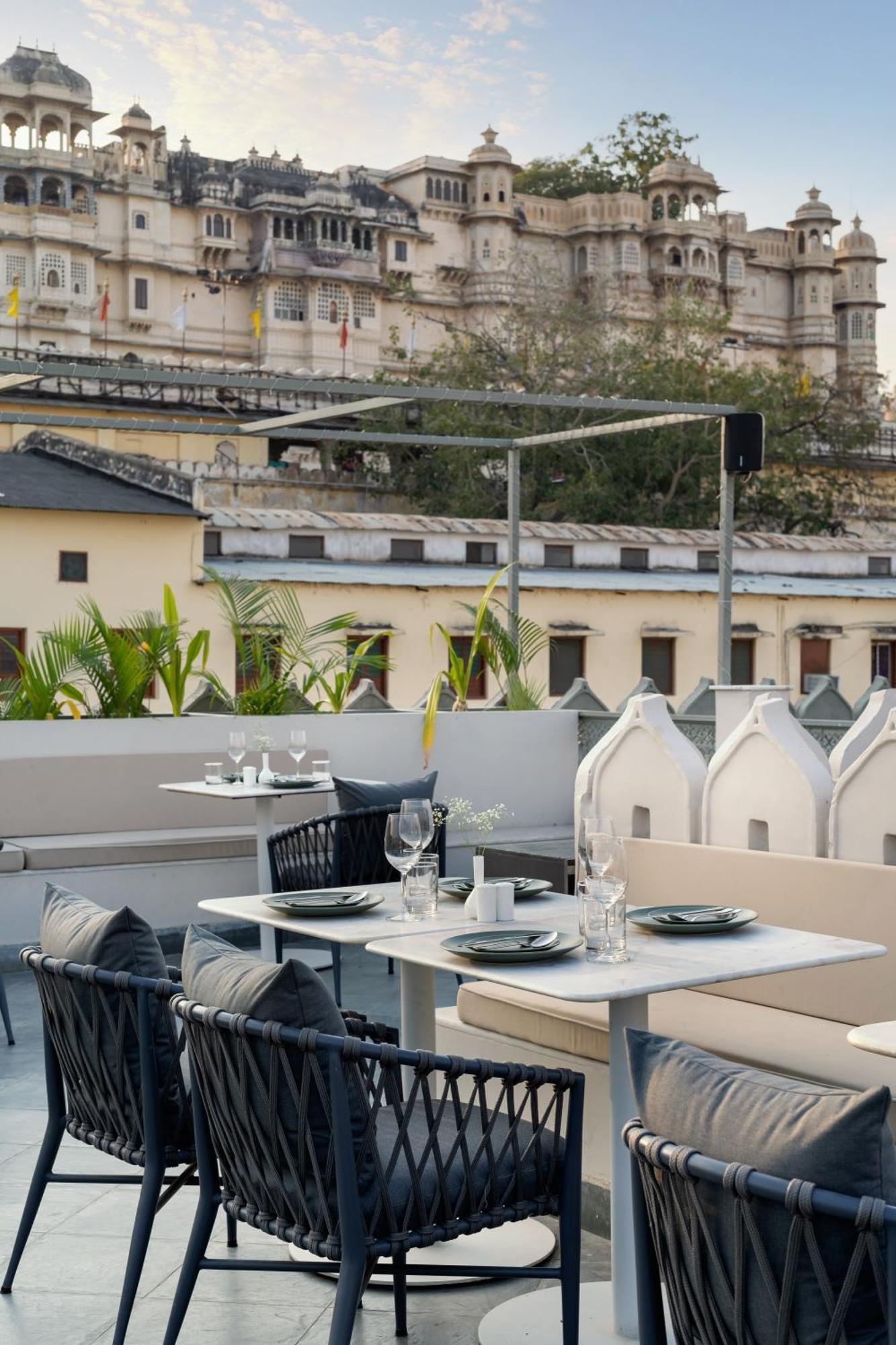 Manuscript - Jhilwara Haveli Hotel Udaipur Kültér fotó